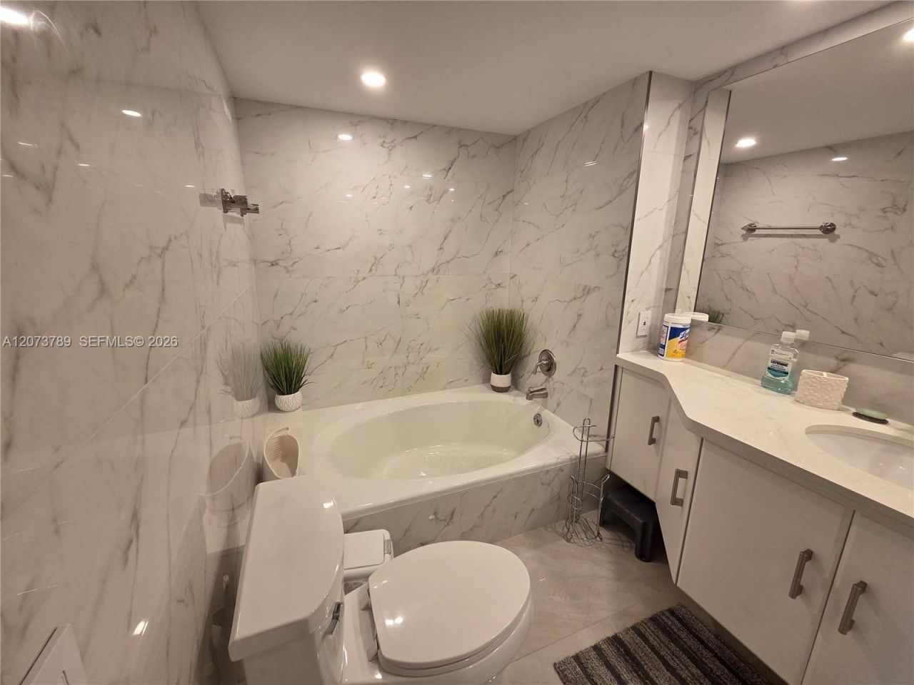 4900 N Ocean Blvd , Unit 912, Lauderdale by the Sea, FL 33308 Photo
