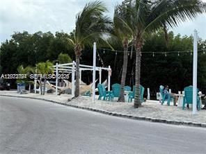 325 Calusa St , Key Largo, FL 33037 Photo