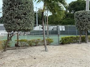 325 Calusa St , Key Largo, FL 33037 Photo