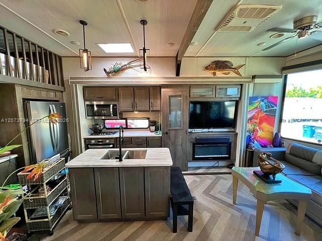 325 Calusa St , Key Largo, FL 33037 Photo