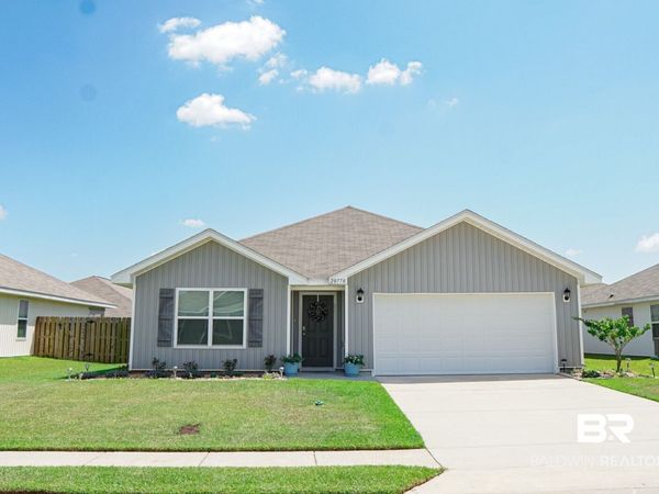 20770 Mercury Drive, Robertsdale, AL 36567