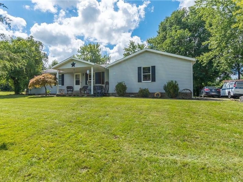 718 Brande, Eaton, OH 45320 Photo 2