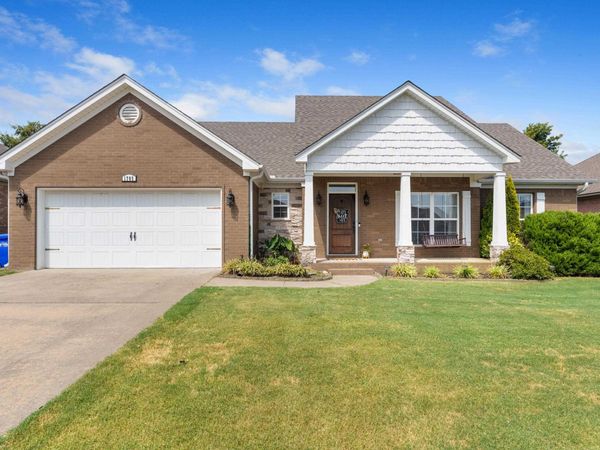1705 Gardenia, Conway, AR 72034