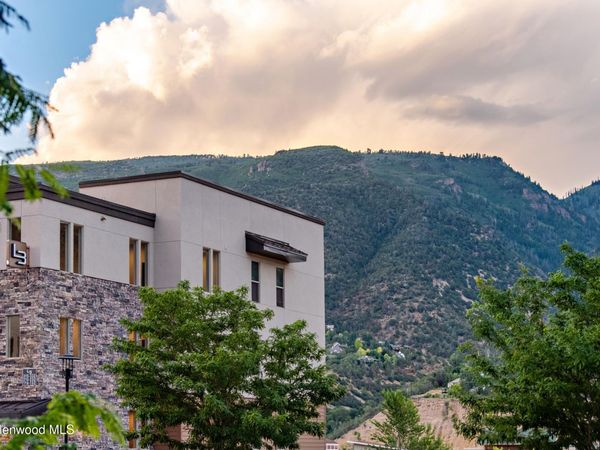 253 Wulfsohn Road, Unit 304, Glenwood Springs, CO 81601