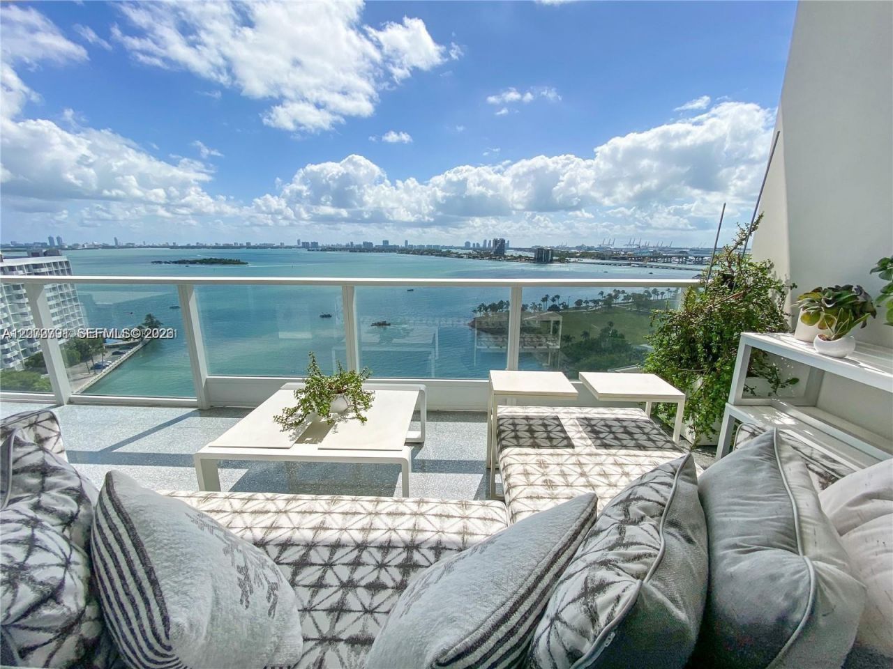 2020 N Bayshore Dr, Unit 1606, Miami, FL 33137 Photo