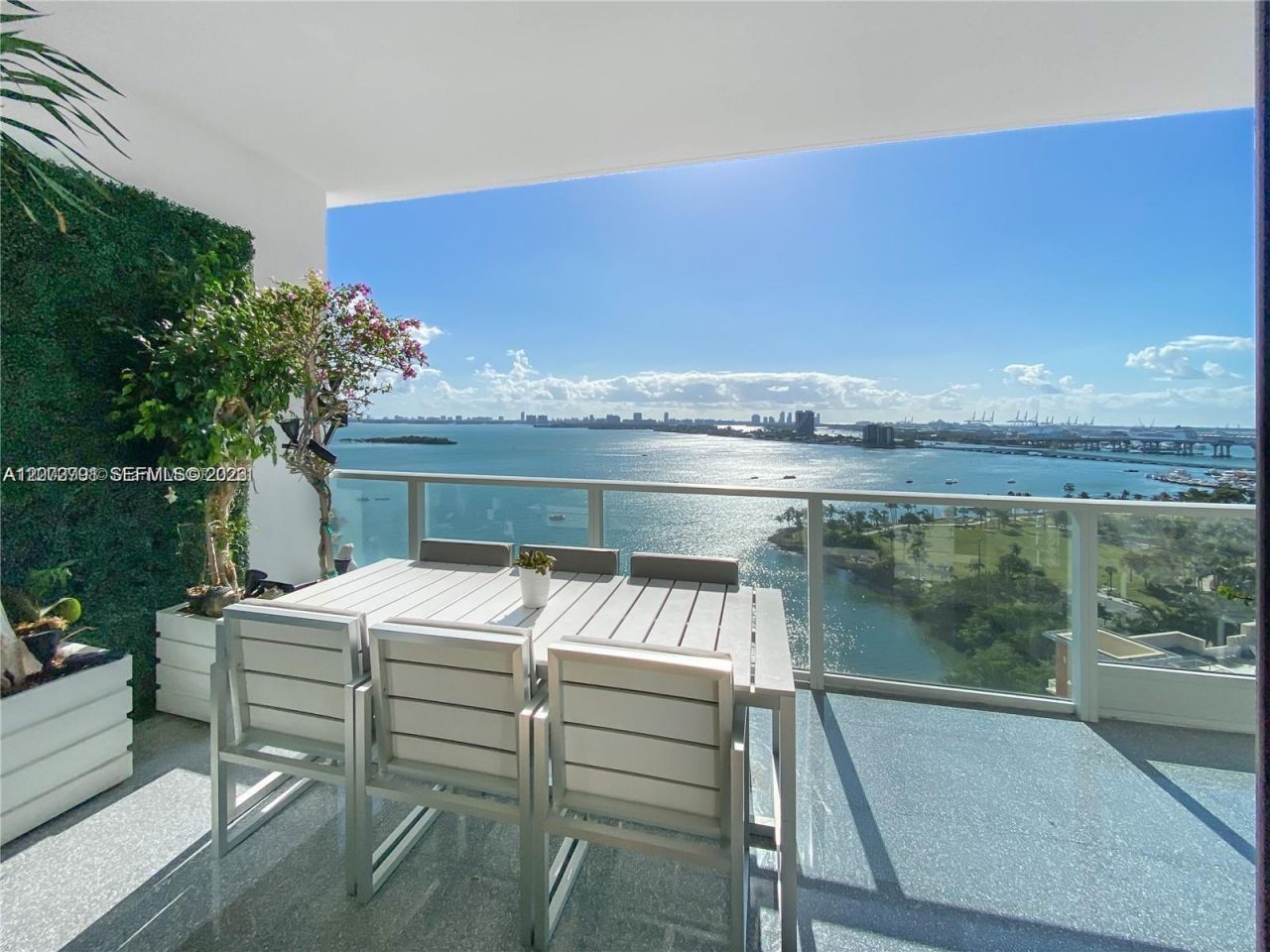2020 N Bayshore Dr, Unit 1606, Miami, FL 33137 Photo