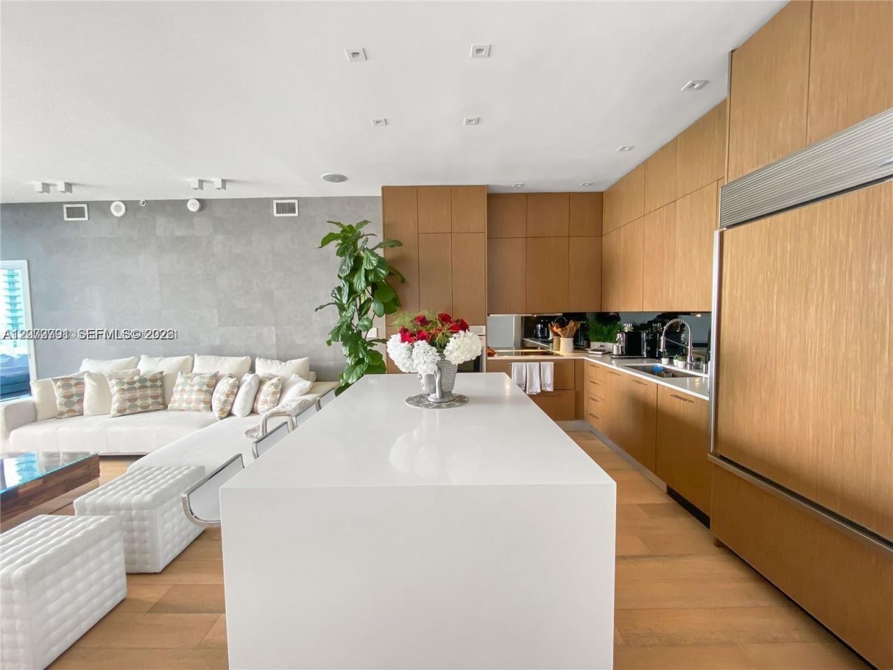 2020 N Bayshore Dr, Unit 1606, Miami, FL 33137 Photo