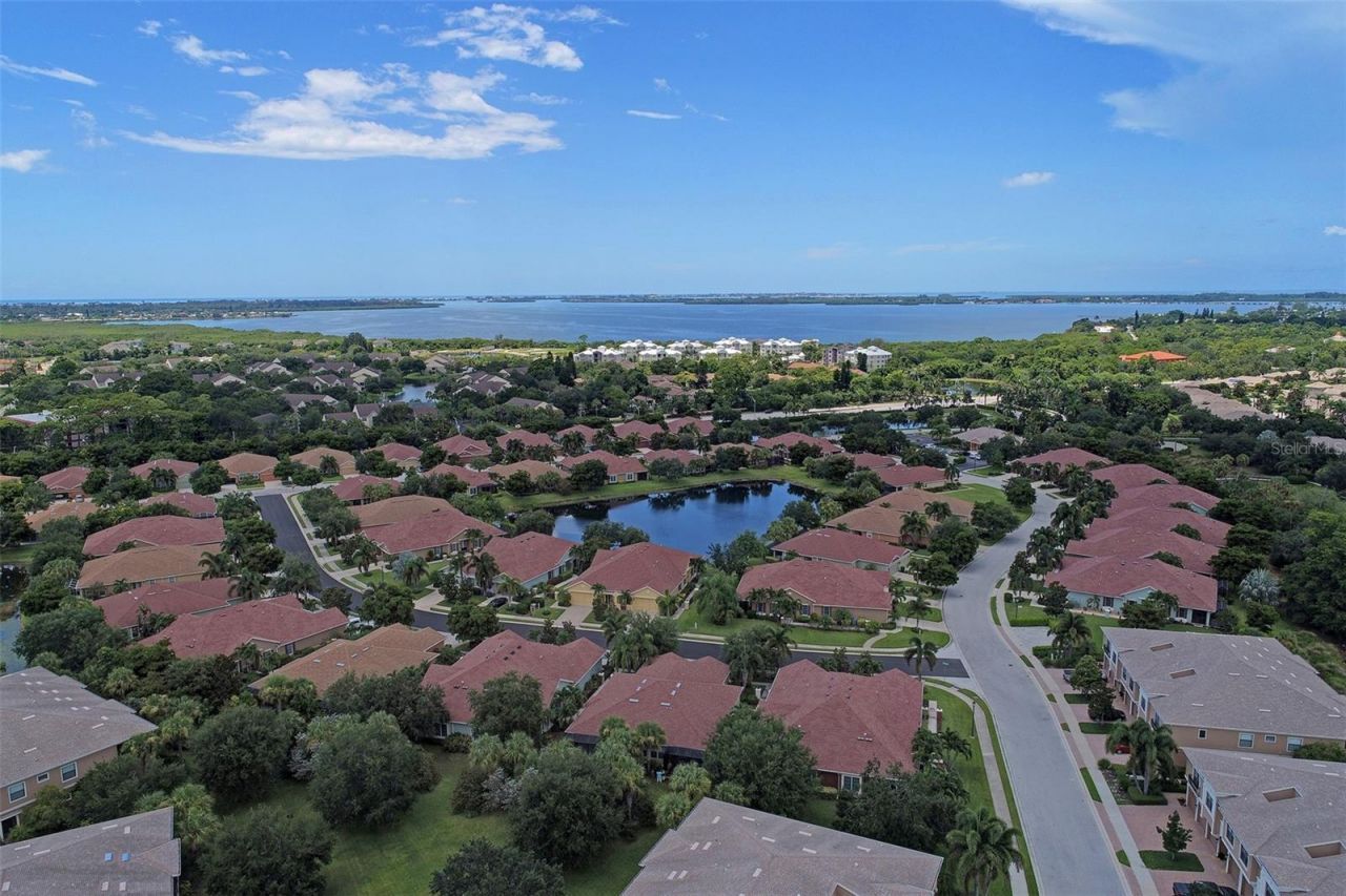 4186 Overture Circle , Bradenton, FL 34209 Photo