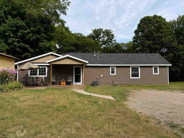 807 Josephine Street, East Jordan, MI 49727