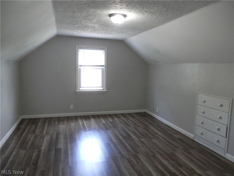 1277 Iroquois Avenue, Mayfield Heights, OH 44124 Photo 16