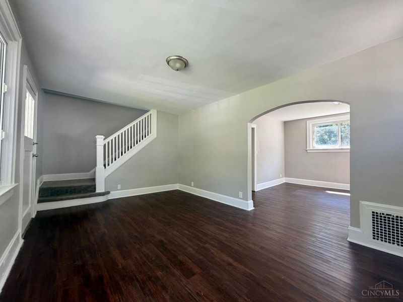 1217 Groesbeck, Cincinnati, OH 45224 Photo 2