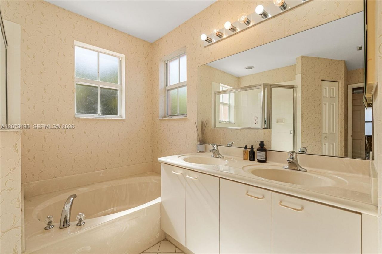 5223 SW 155th Way , Miramar, FL 33027 Photo