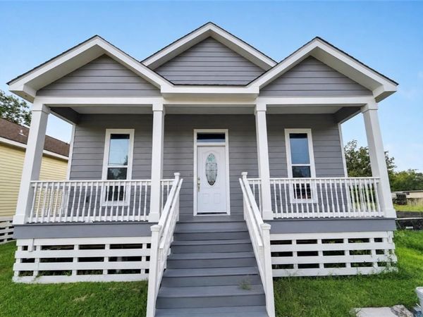 4560 DODT Avenue , New Orleans, LA 70126