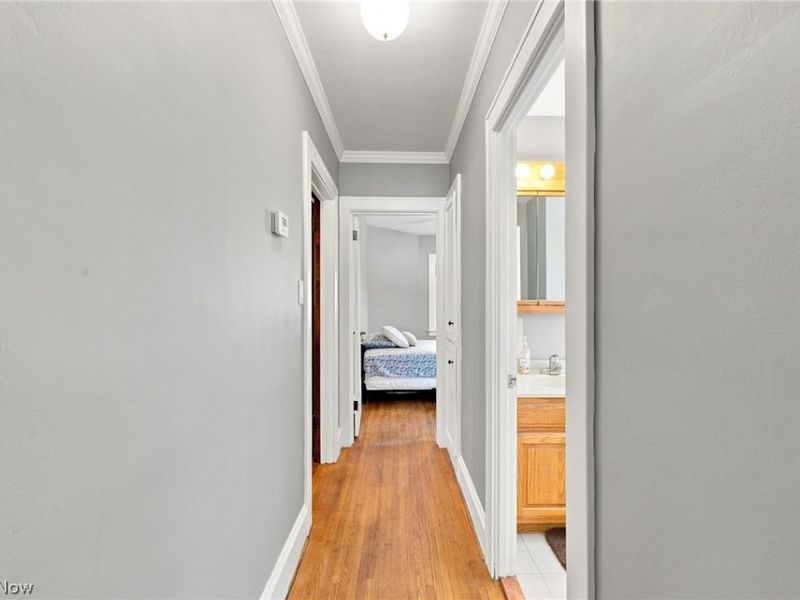 16208 Claire Avenue, Cleveland, OH 44111 Photo 18