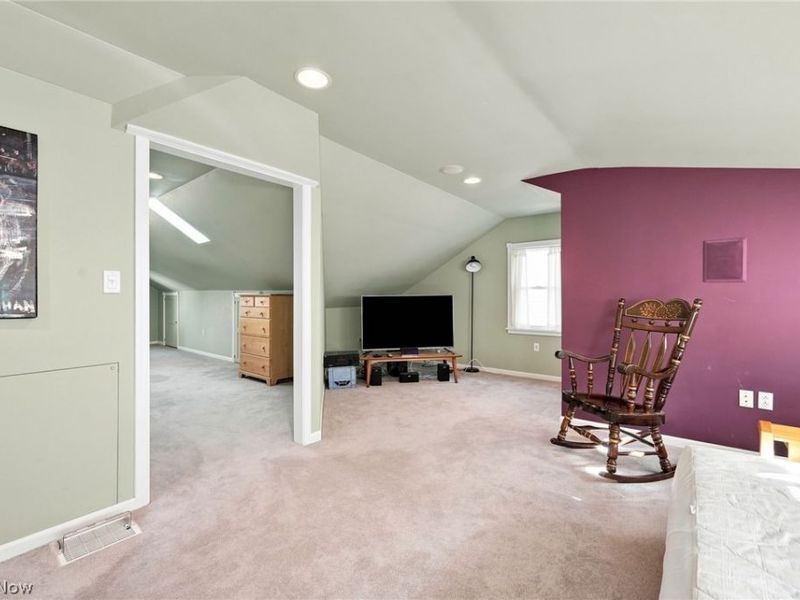 16208 Claire Avenue, Cleveland, OH 44111 Photo 28