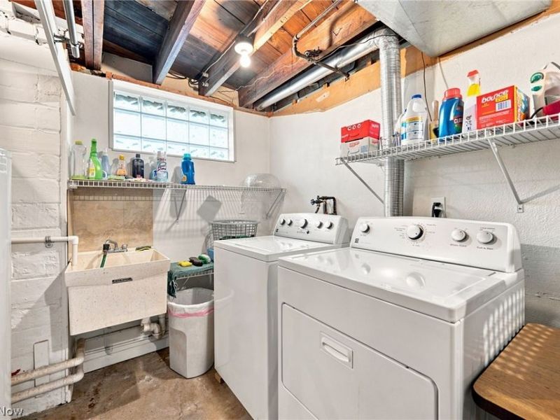 16208 Claire Avenue, Cleveland, OH 44111 Photo 35