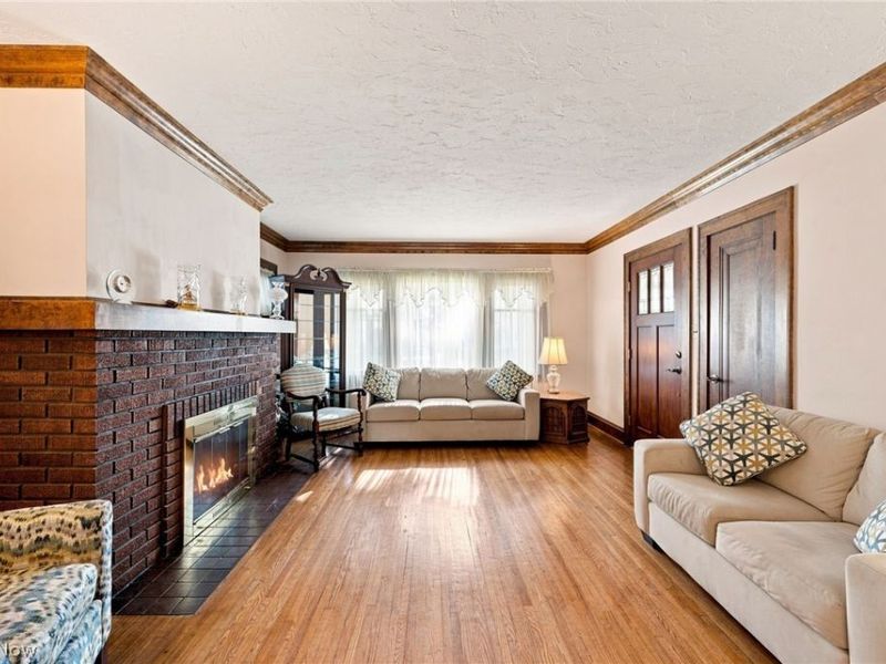 16208 Claire Avenue, Cleveland, OH 44111 Photo 9