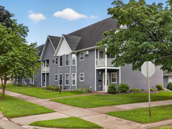 1400 Redfield STREET, Unit 6, La Crosse, WI 54601