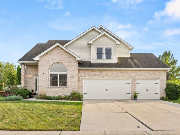 1716 Kingtree Drive, Morris, IL 60450