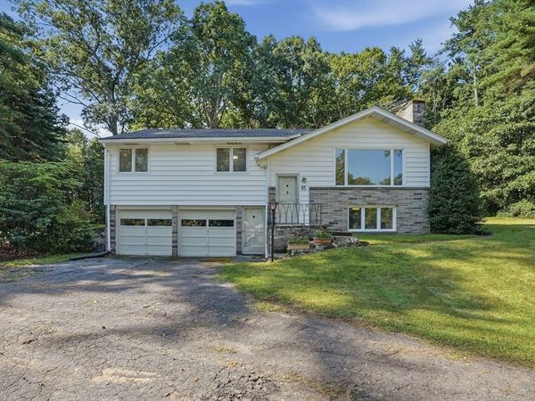 65 Church Street, Ludlow, MA 01056