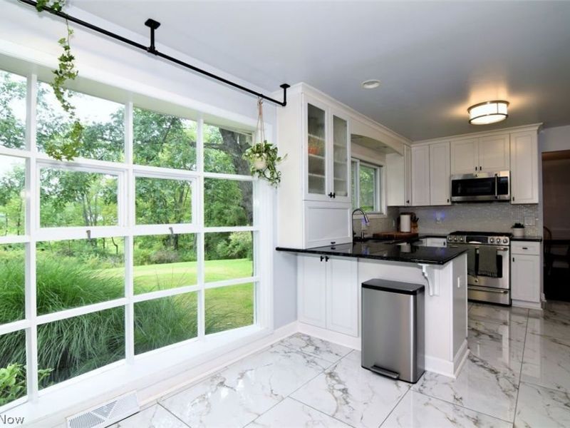 9145 Mercer Lane, Brecksville, OH 44141 Photo 17