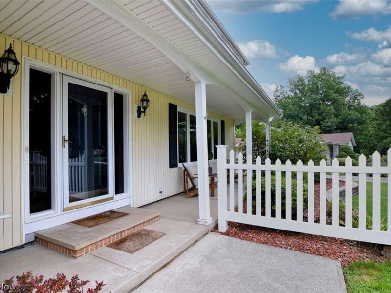 9145 Mercer Lane, Brecksville, OH 44141 Photo 5