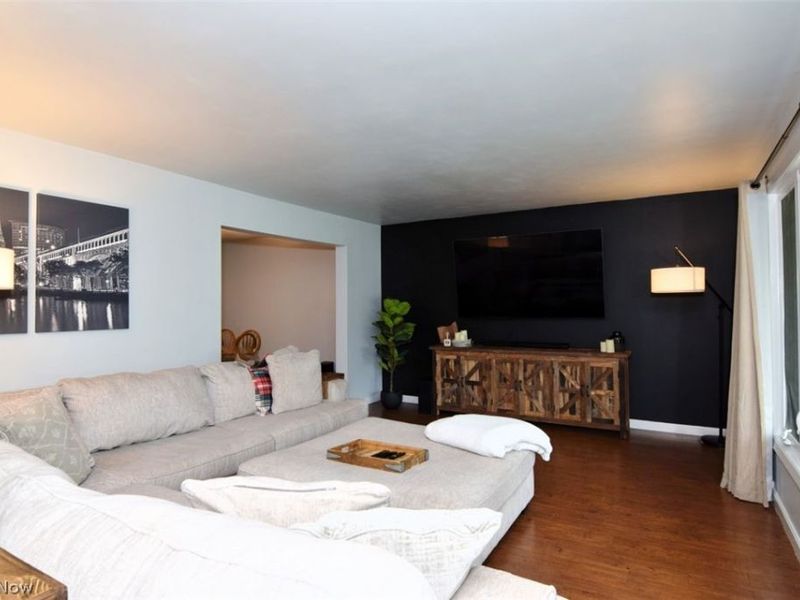 9145 Mercer Lane, Brecksville, OH 44141 Photo 8