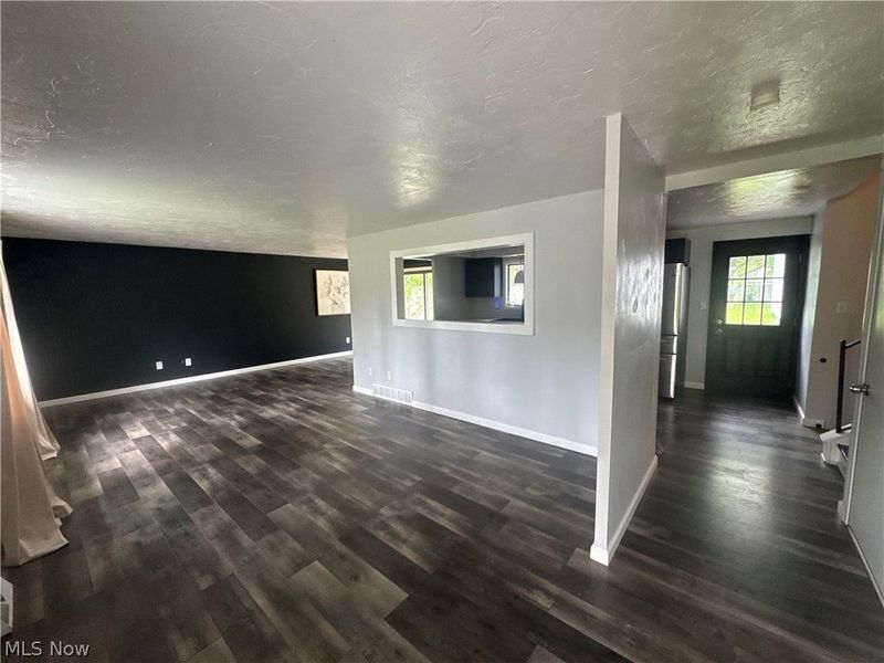 4173 Cambridge Avenue, Lorain, OH 44053 Photo 2