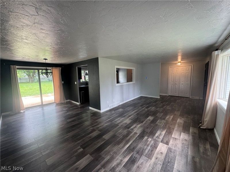 4173 Cambridge Avenue, Lorain, OH 44053 Photo 4