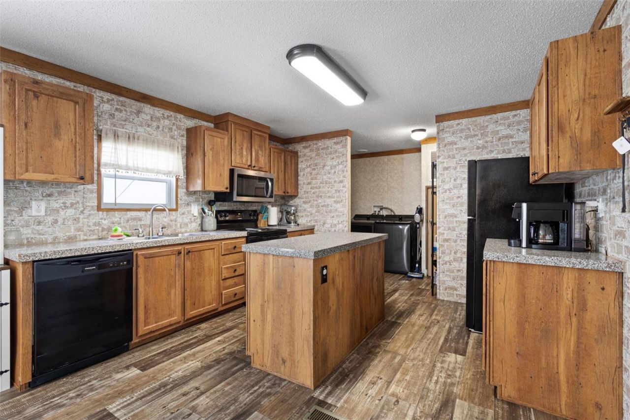 7650 NE 105th Avenue , Bronson, FL 32621 Photo