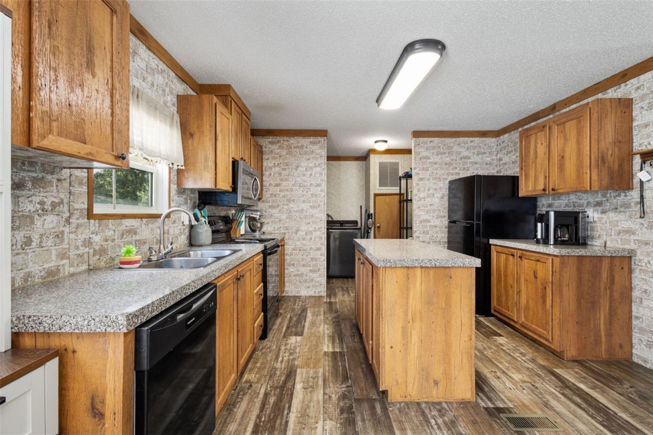 7650 NE 105th Avenue , Bronson, FL 32621 Photo
