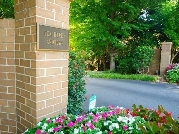 2734 Peachtree Road NW, Unit A201, Atlanta, GA 30305