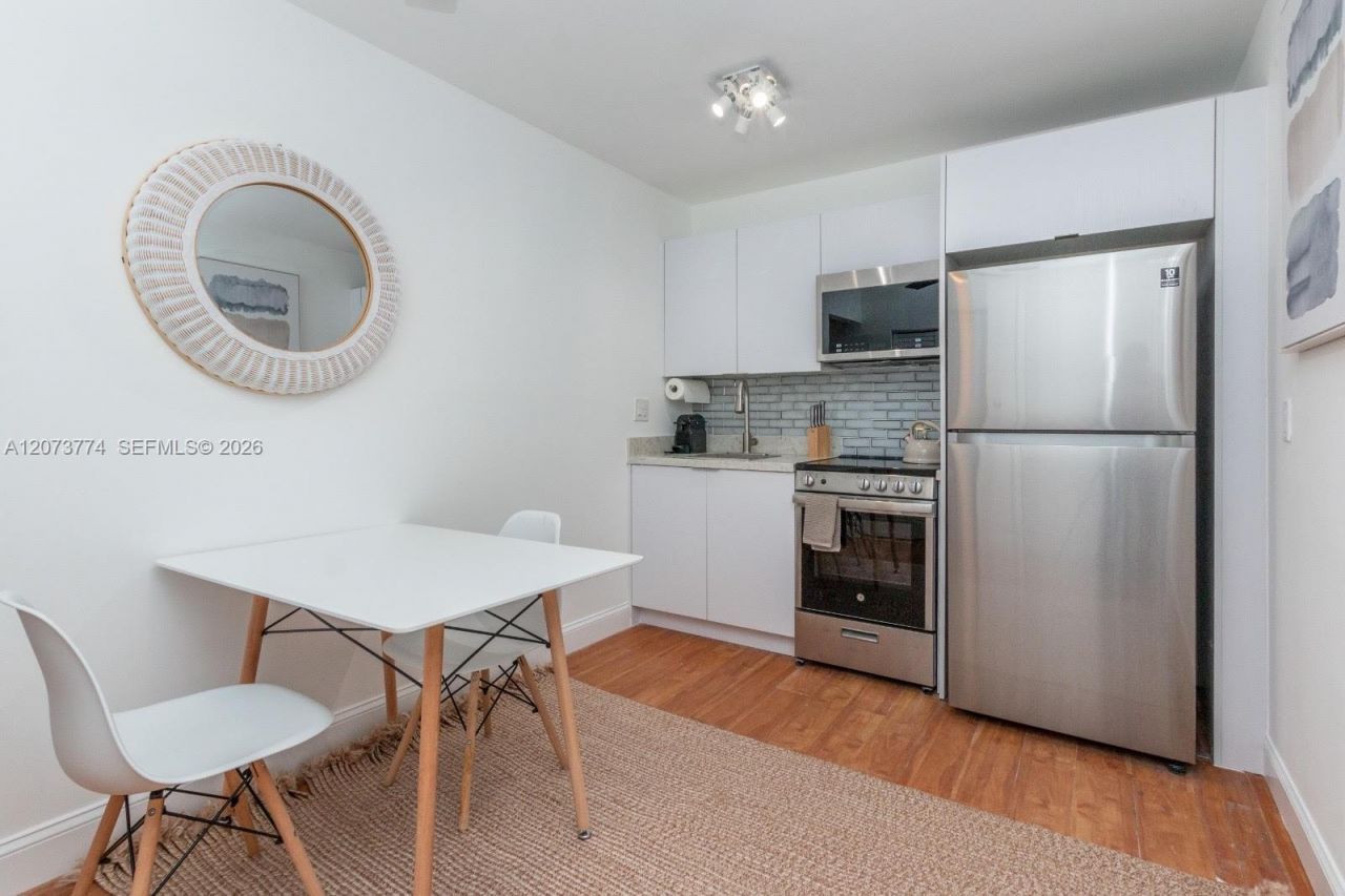 6509 NE 5th Ave , Unit RED, Miami, FL 33138 Photo