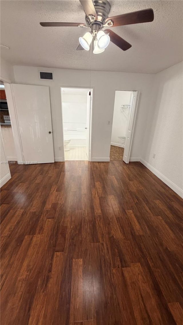 7075 NW 186th St, Unit C208, Hialeah, FL 33015 Photo