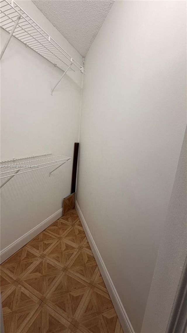 7075 NW 186th St, Unit C208, Hialeah, FL 33015 Photo
