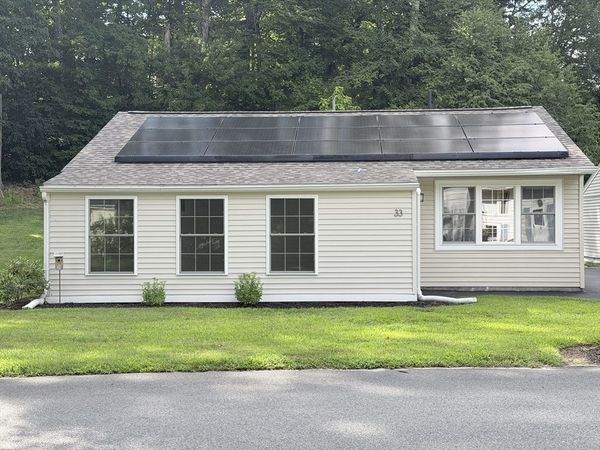 33 Sherry Street, Northbridge, MA 01534