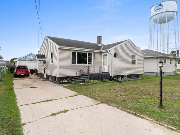 2517 13th STREET, Two Rivers, WI 54241