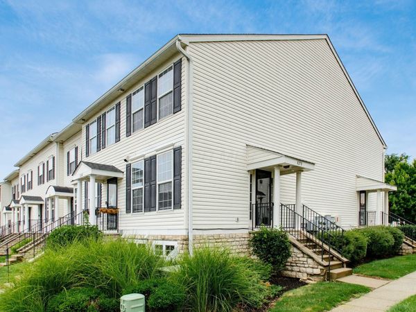 8270 Sugar Magnolia Drive, Blacklick, OH 43004