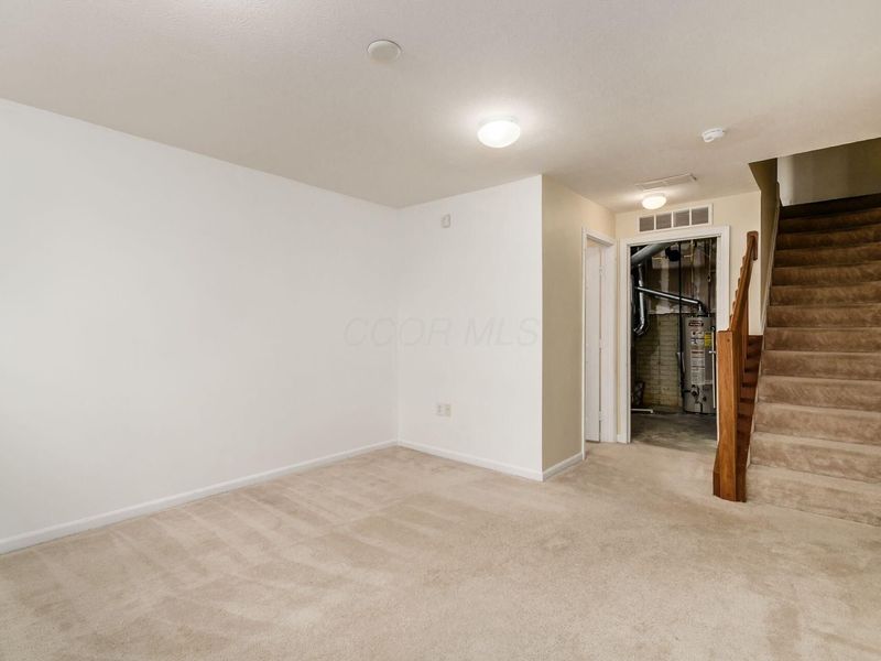 8270 Sugar Magnolia Drive, Blacklick, OH 43004 Photo 33