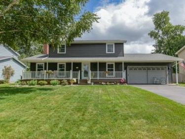 28 Stallion Circle, Rochester, NY 14626