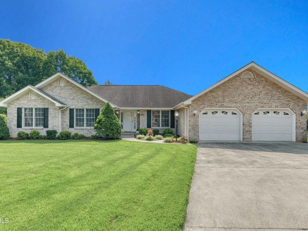 300 Hale Meade Drive, Johnson City, TN 37615