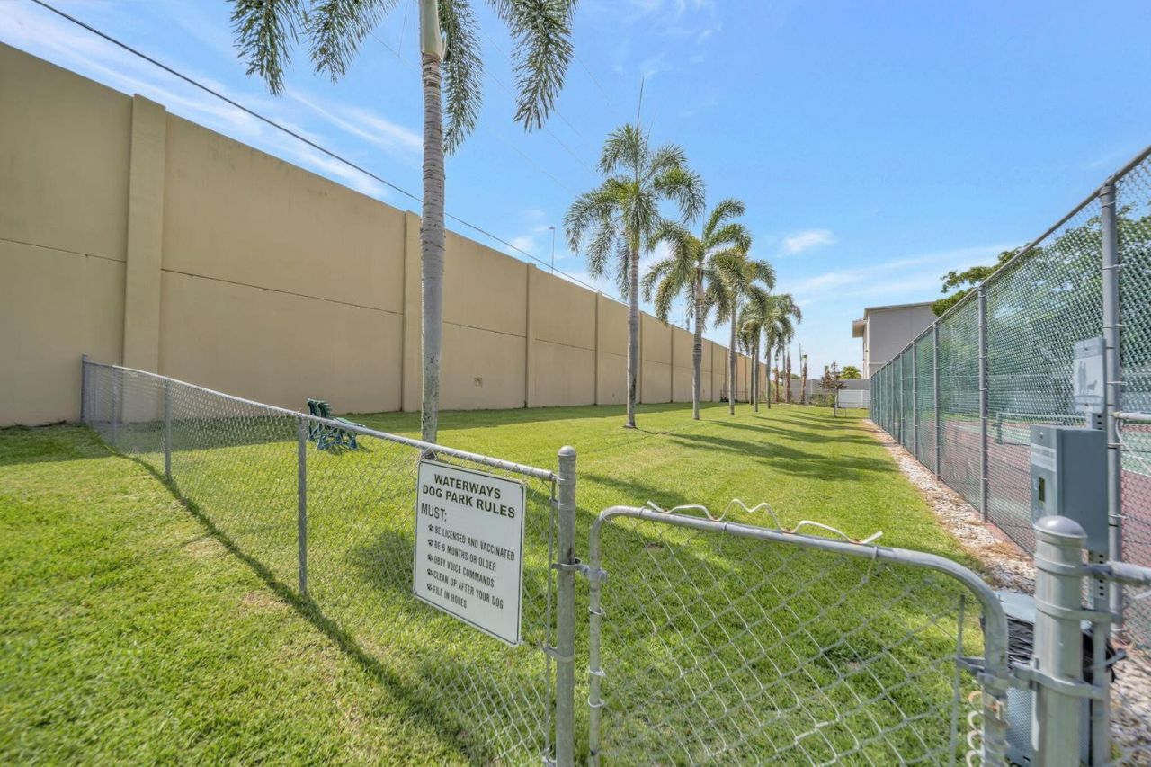 15305 Summer Lake Drive, Delray Beach, FL 33446 Photo