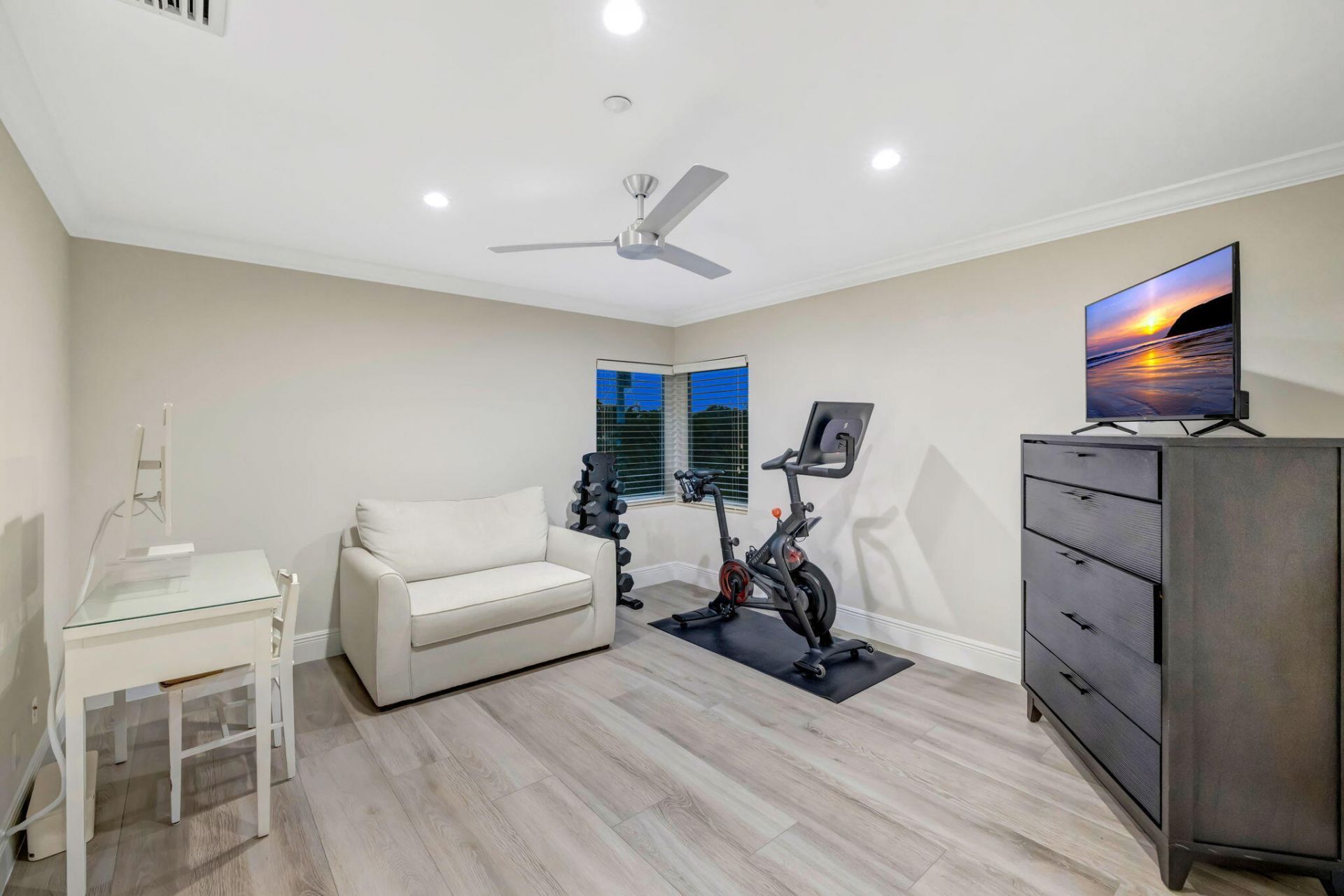 500 NE 17th Avenue, Fort Lauderdale, FL 33301 Photo