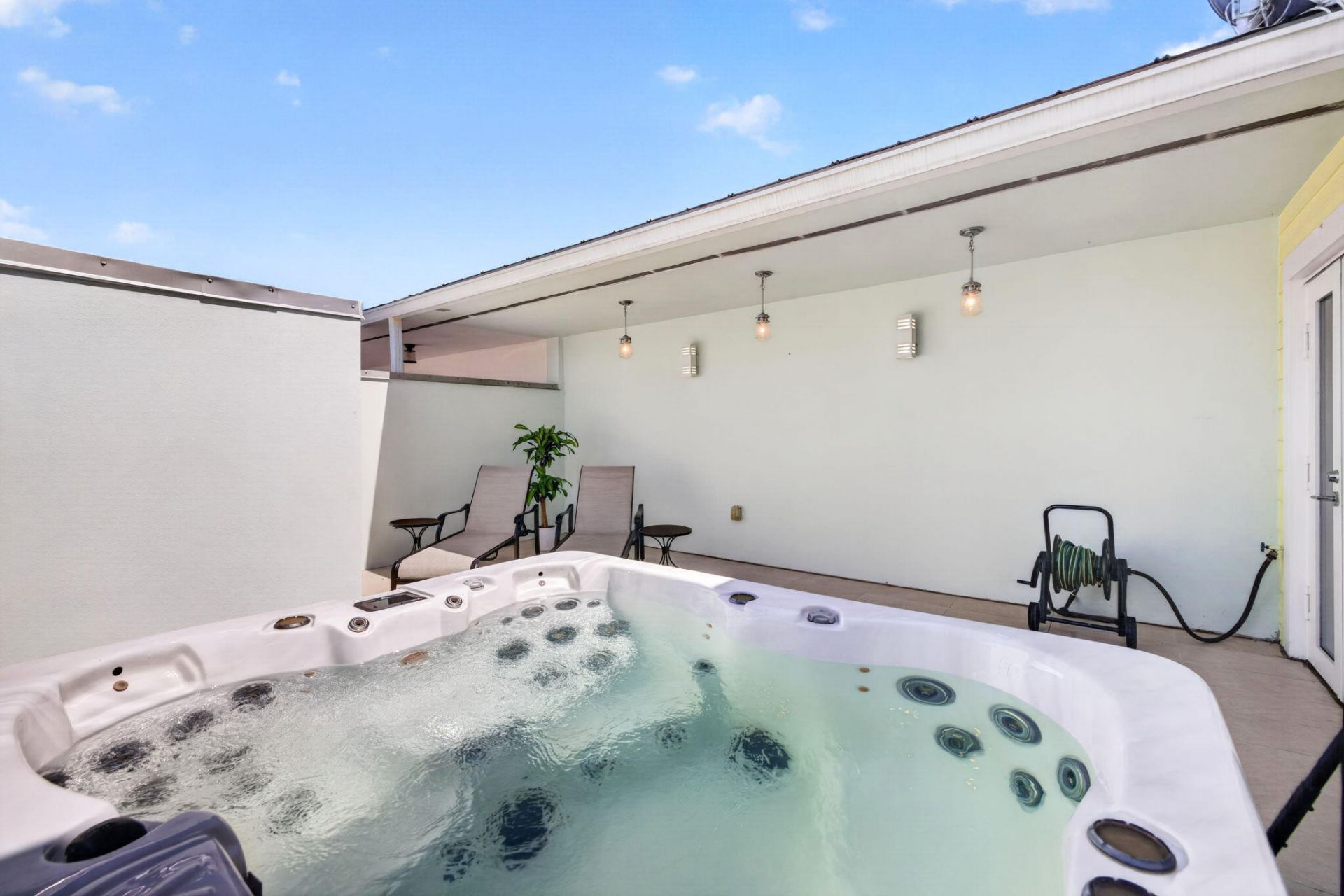 500 NE 17th Avenue, Fort Lauderdale, FL 33301 Photo