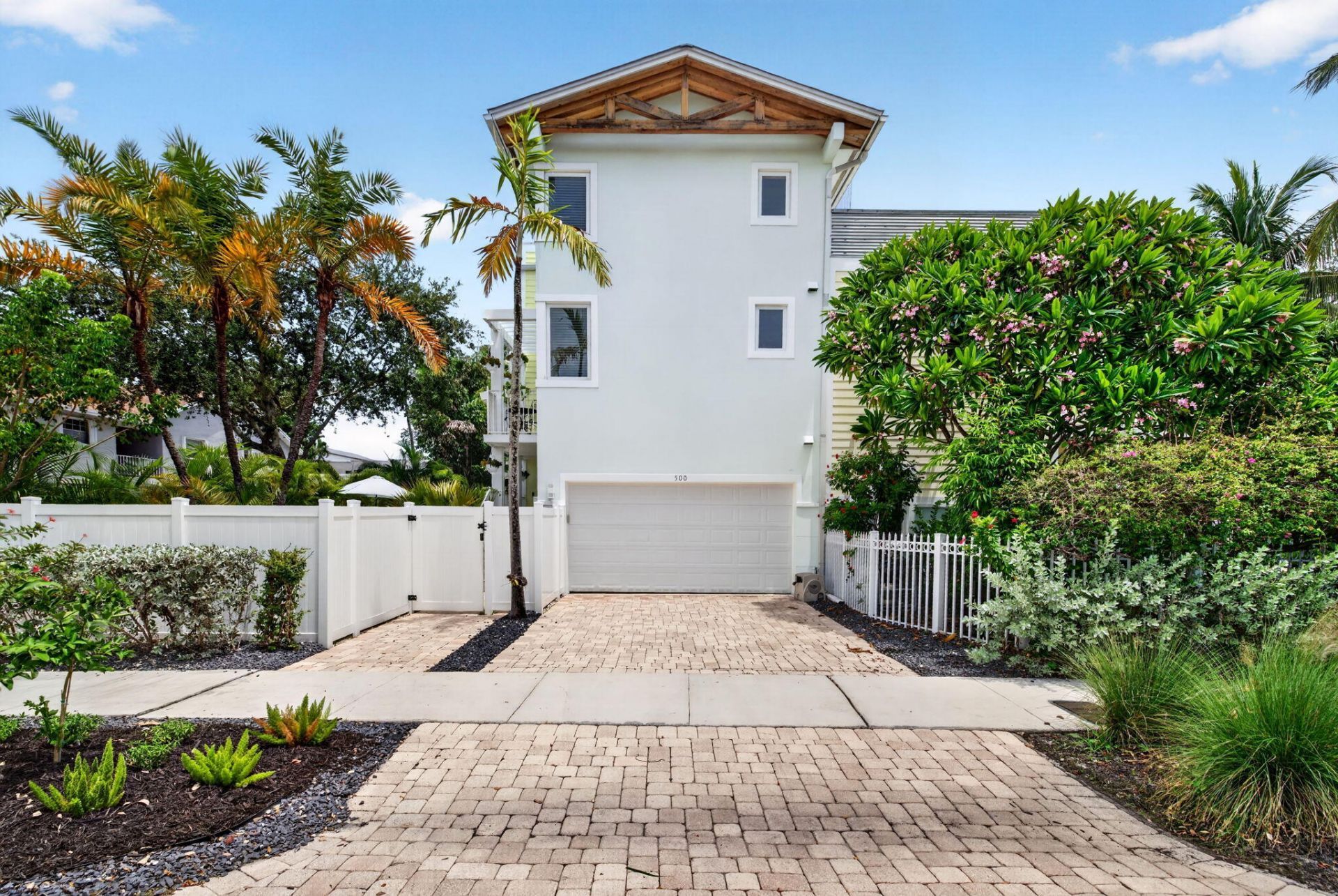 500 NE 17th Avenue, Fort Lauderdale, FL 33301 Photo