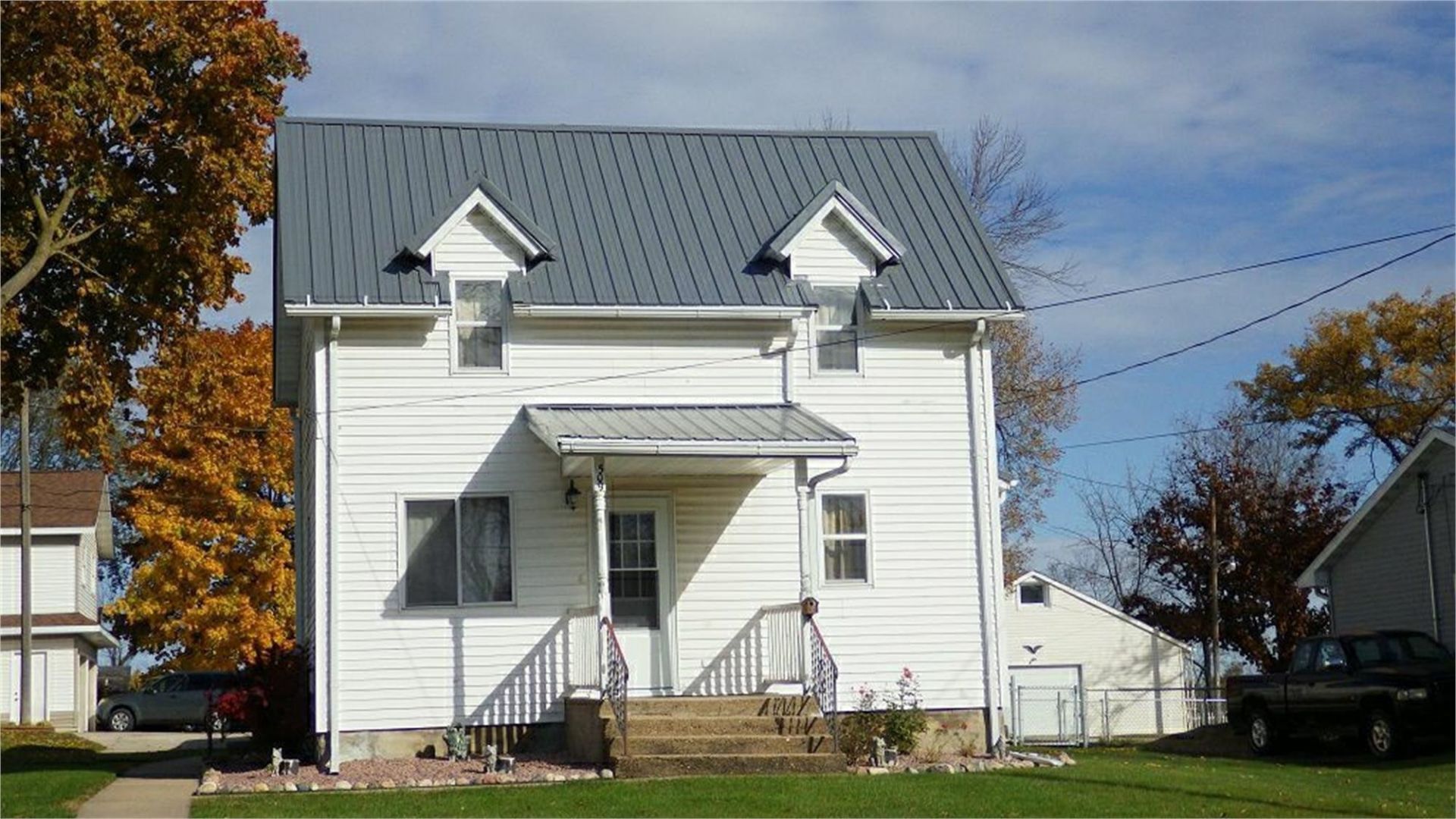 509 W Marion Street, Manchester, IA 52057 Main Photo