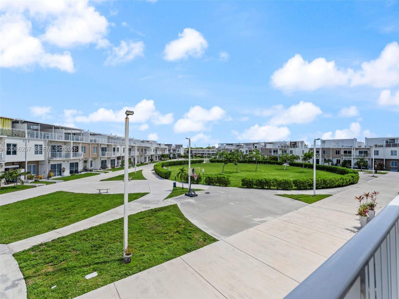 13949 SW 259th Way , Unit 13949, Homestead, FL 33032 Photo