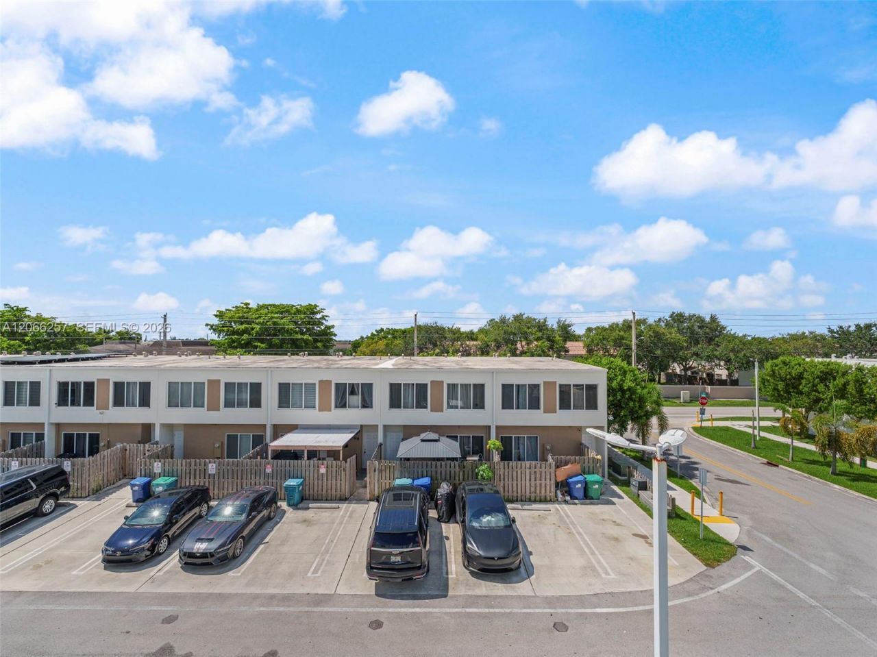 13949 SW 259th Way , Unit 13949, Homestead, FL 33032 Photo