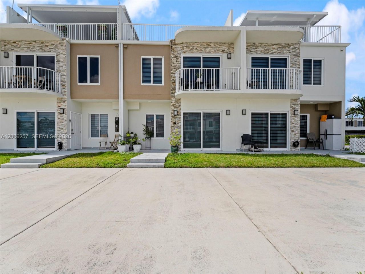 13949 SW 259th Way , Unit 13949, Homestead, FL 33032 Photo