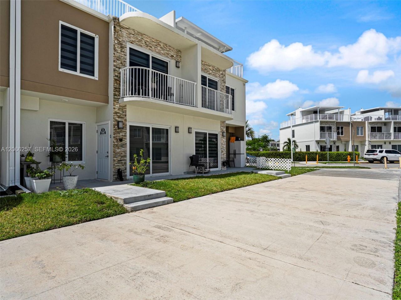 13949 SW 259th Way , Unit 13949, Homestead, FL 33032 Photo